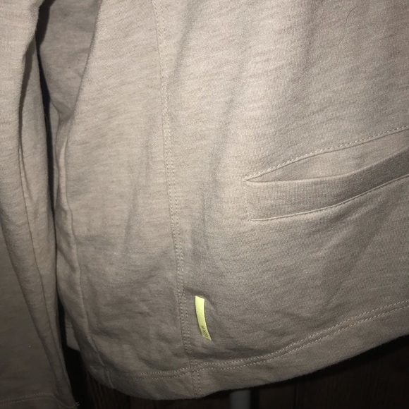 Lole scoop neck grey long sleeved top XS - Picture 5 of 6